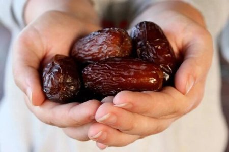 گزارش مهر از برداشت «مجول» مرغوب‌ترین خرمای جهان در رودان – خبرگزاری مهر | اخبار ایران و جهان