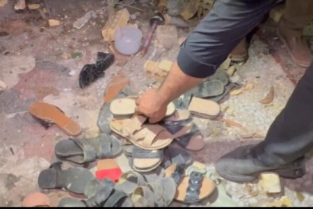 دمپاییهای خونین زنان و کودکان کوهستک بعد از حمله آمریکا به یک عروسی – خبرگزاری مهر | اخبار ایران و جهان دمپاییهای خونین زنان و کودکان کوهستک بعد از حمله آمریکا به یک عروسی – خبرگزاری مهر | اخبار ایران و جهان
