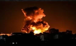 جنایت آمریکا در حمله به یک مراسم عروسی در شهرستان سیریک؛ 5 شهید و 68 مصدوم جنایت آمریکا در حمله به یک مراسم عروسی در شهرستان سیریک؛ 5 شهید و 68 مصدوم